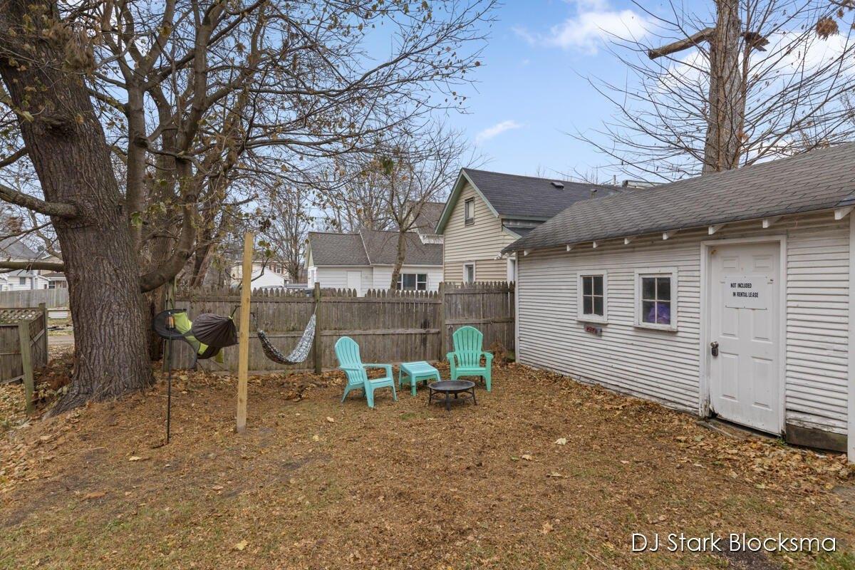 Sinclair Ave Ne, Grand Rapids, MI 49503