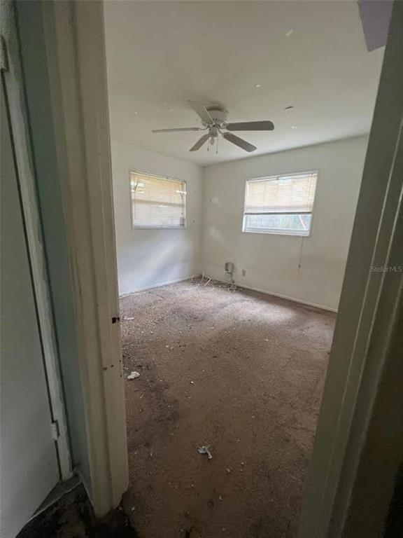 W Wallace Ave, Tampa, FL 33611