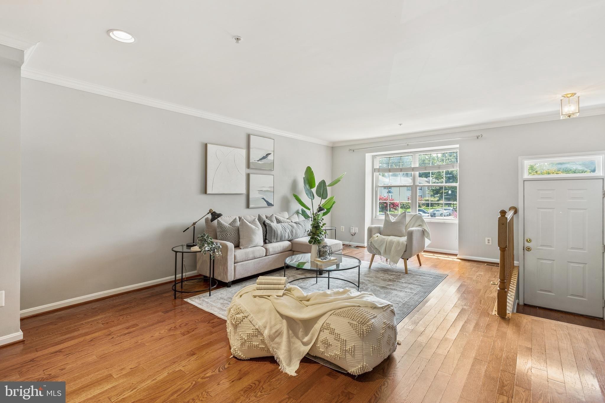Chester Town Cir, Annapolis, MD 21409