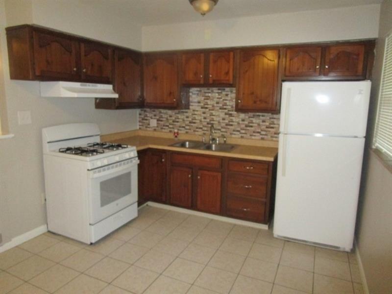 Idaho Ave, Verona, PA 15147