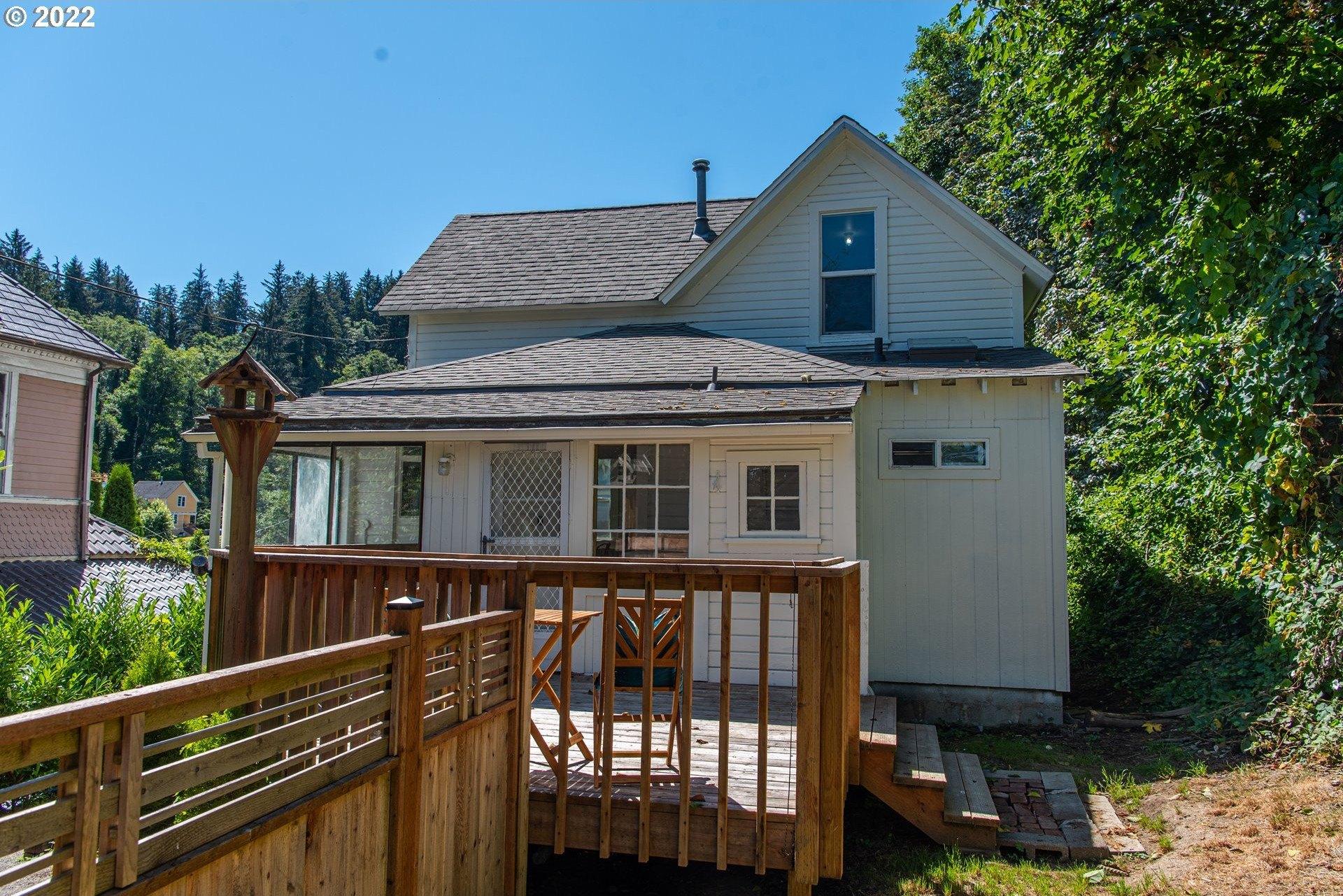 Grand Ave, Astoria, OR 97103