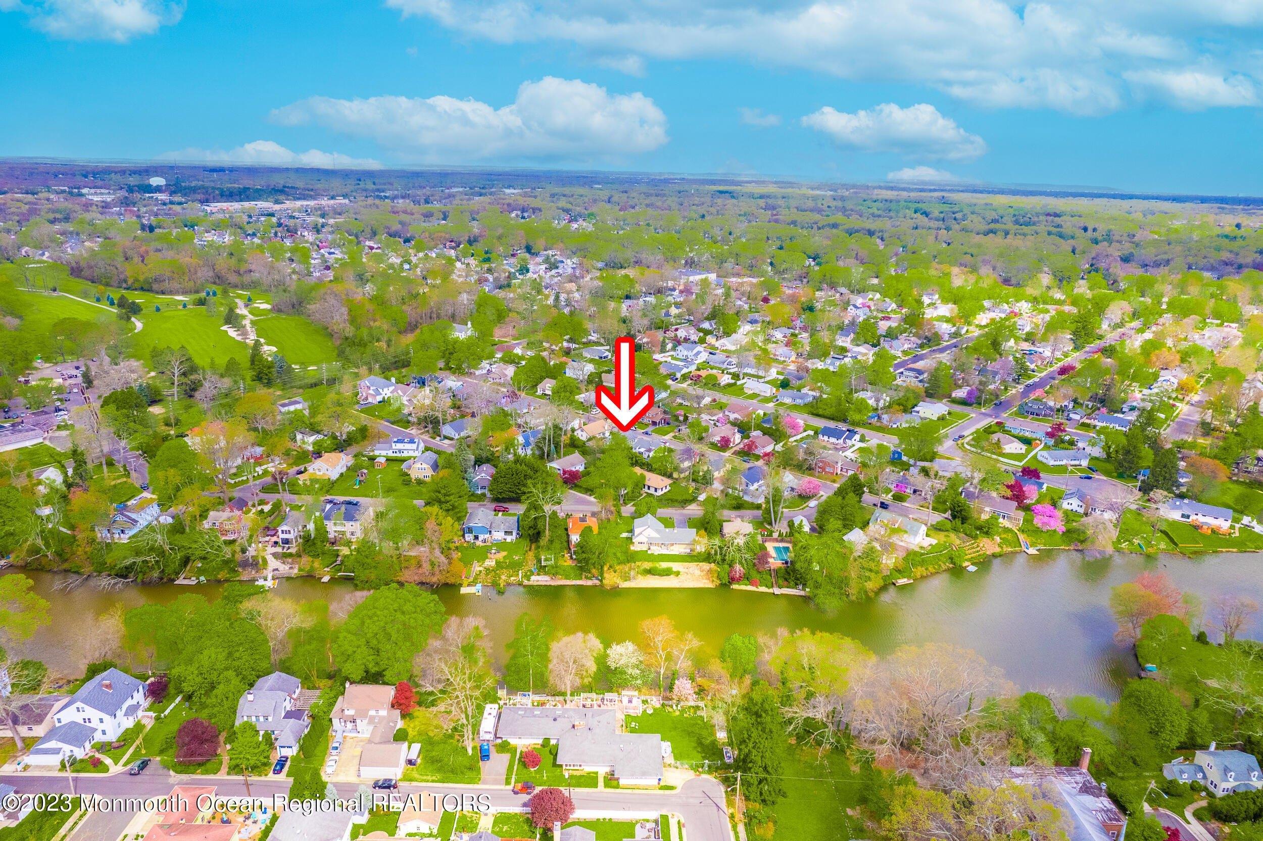 Wardell Pl, Ocean, NJ 07712