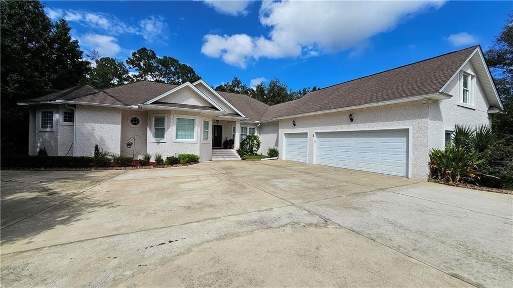 Majestic Dr, Brunswick, GA 31523