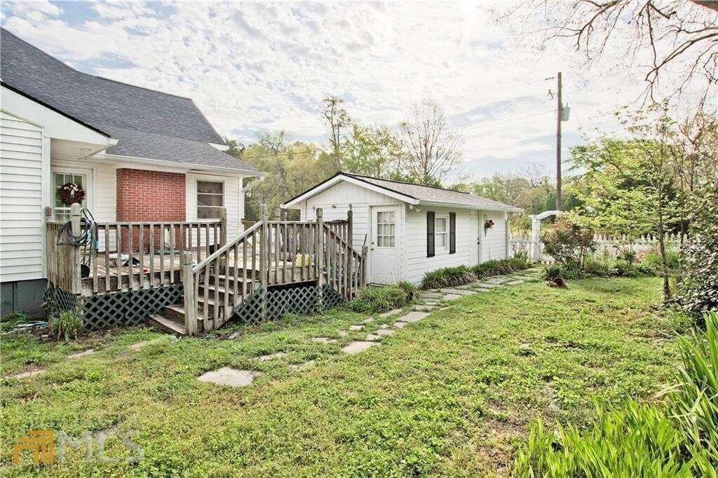 Nelson St, Newborn, GA 30056