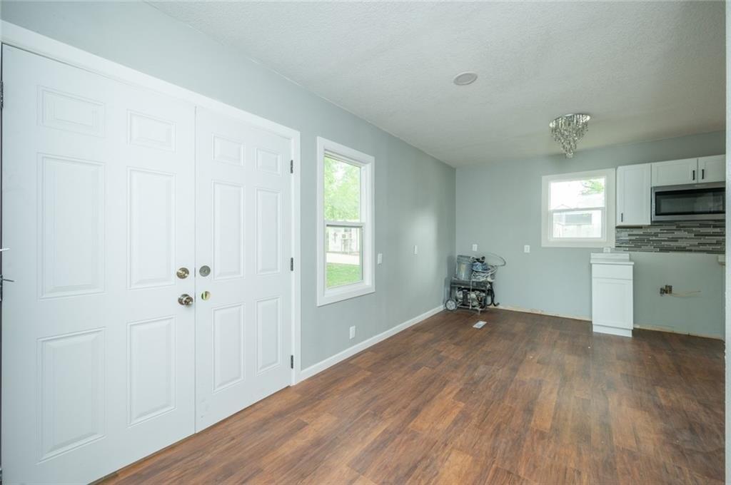 E 29th St, Des Moines, IA 50317