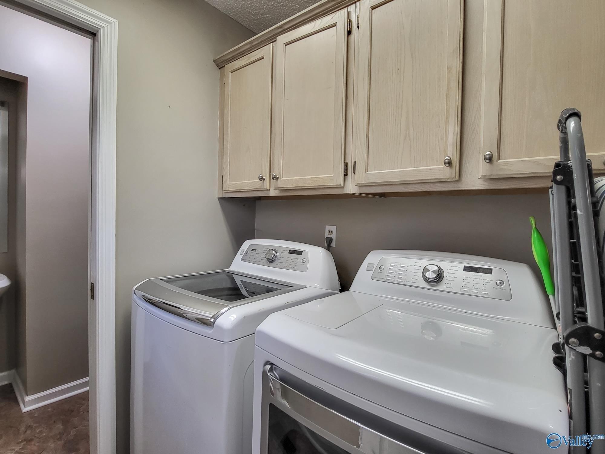 Beechnut Dr, New Market, AL 35761