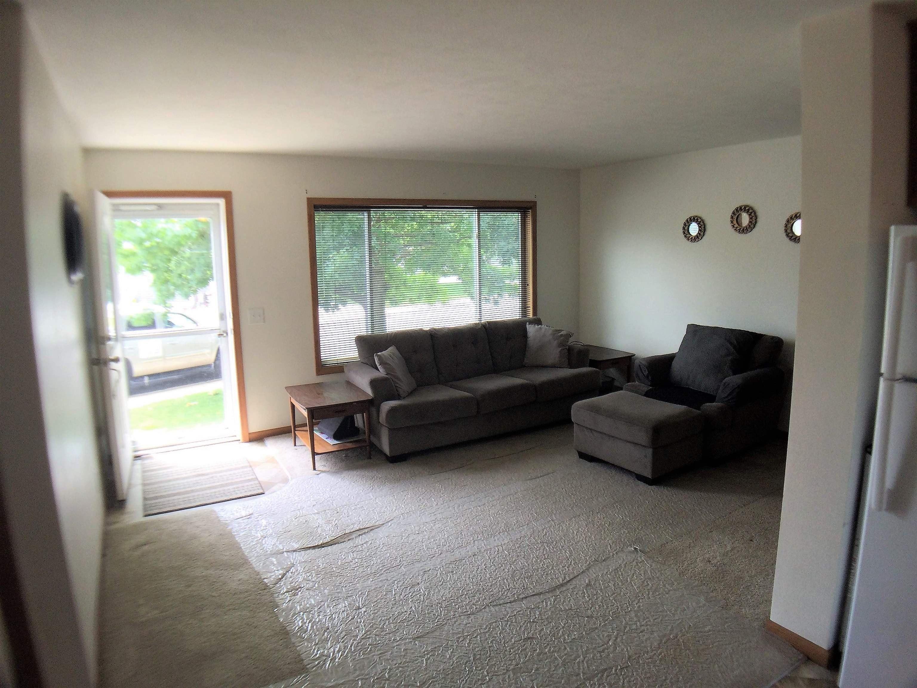 Park Ave, Belvidere, IL 61008