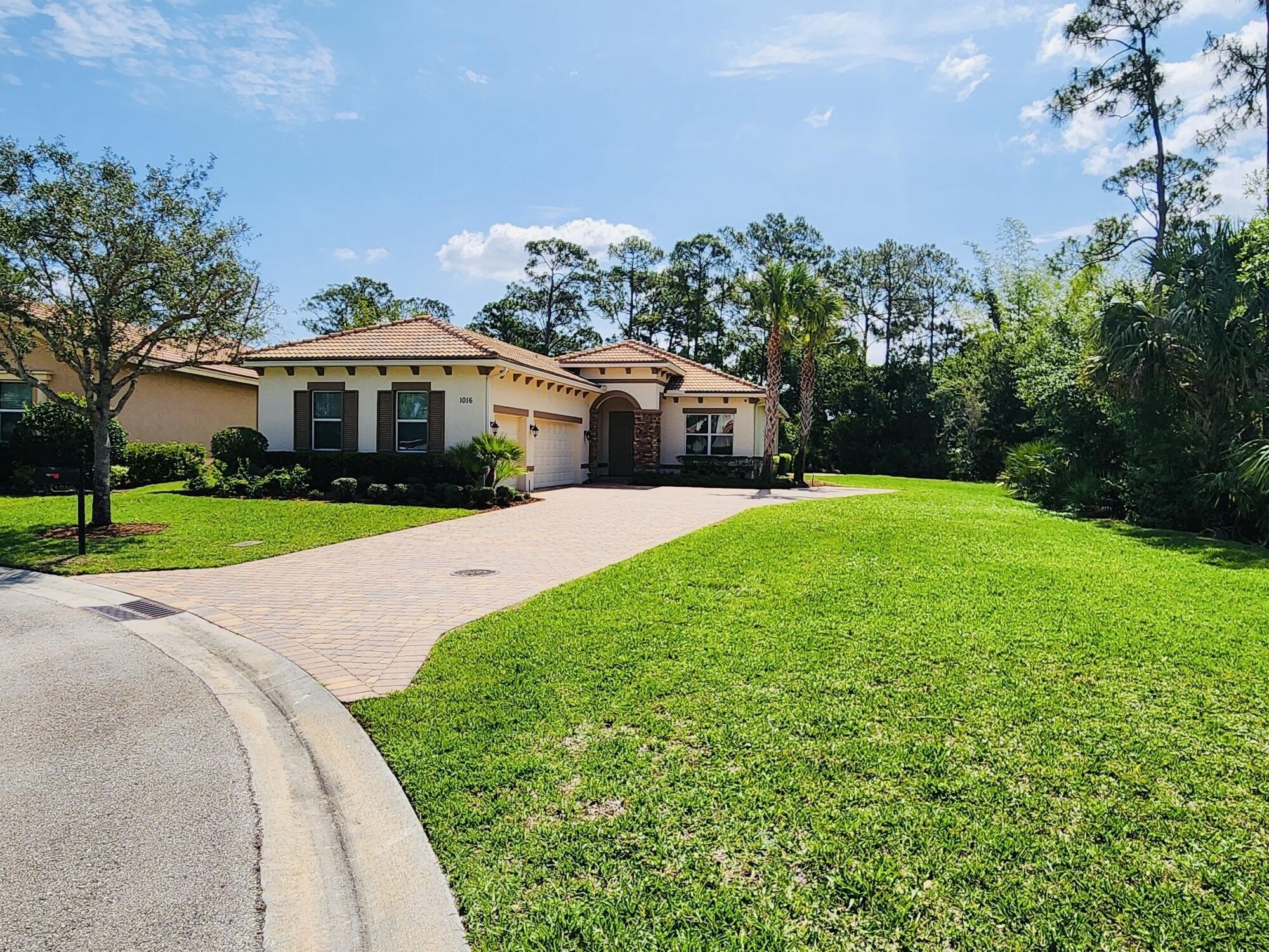 Sw Triste Way, Stuart, FL 34997