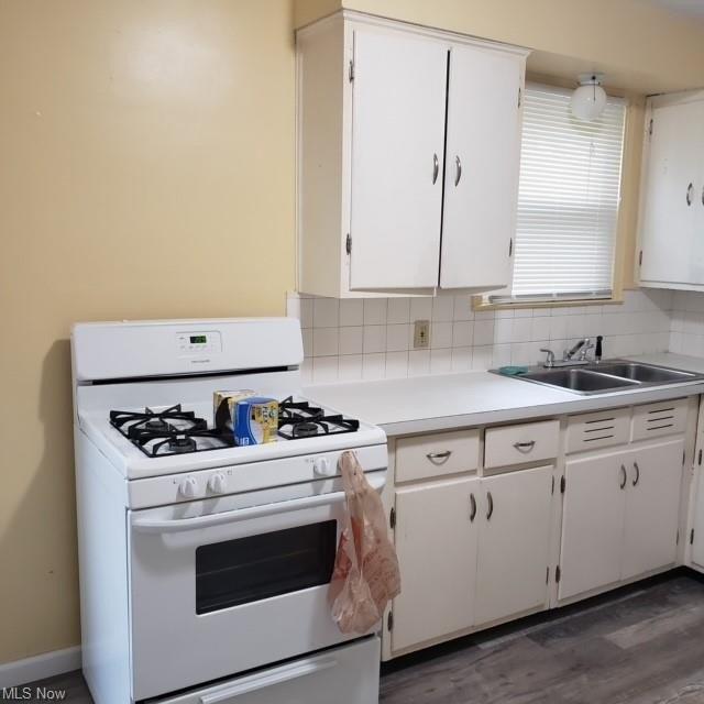 Homewood Dr, Lorain, OH 44055