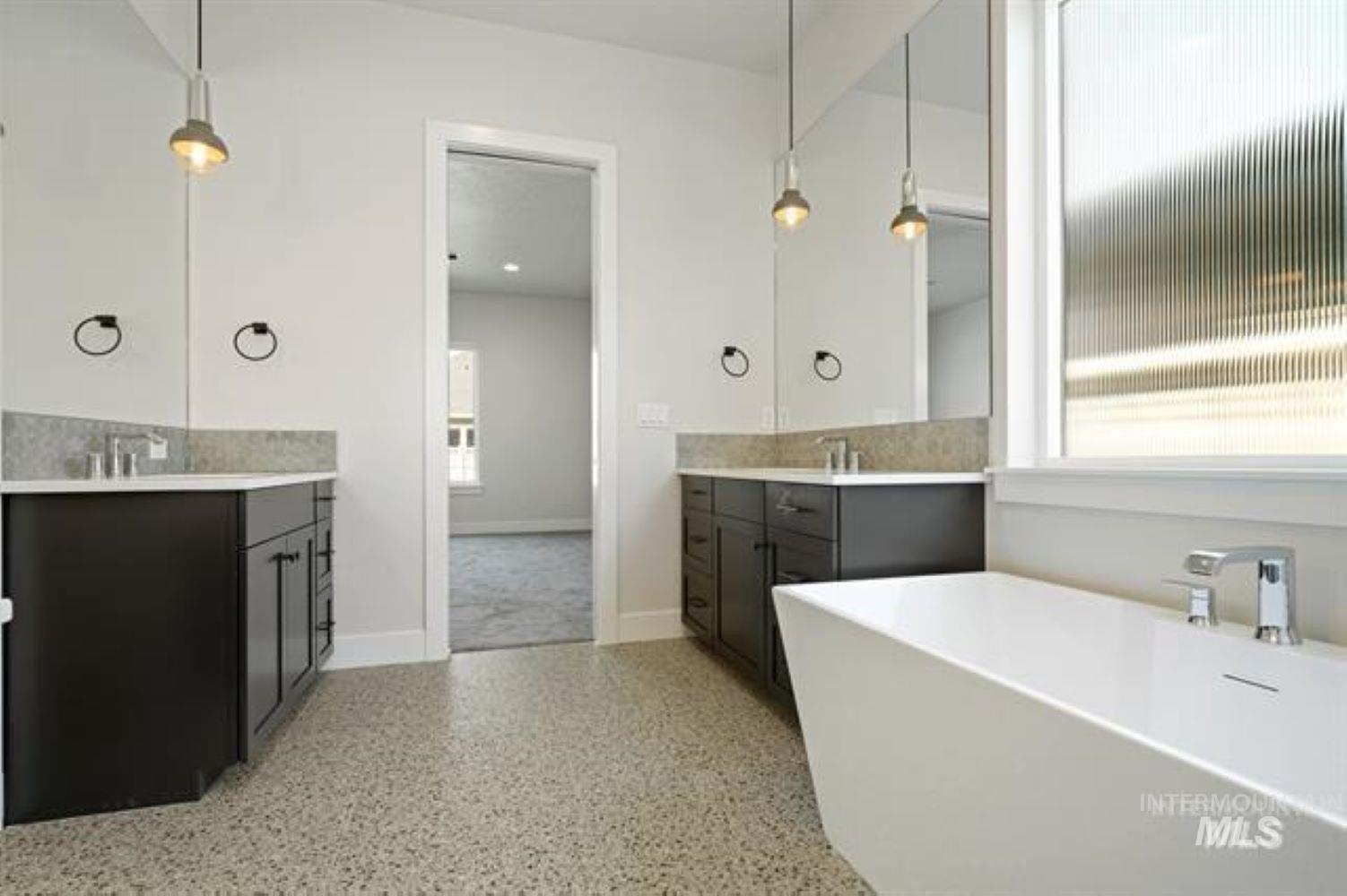 W Creeks Edge Dr, Boise, ID 83714