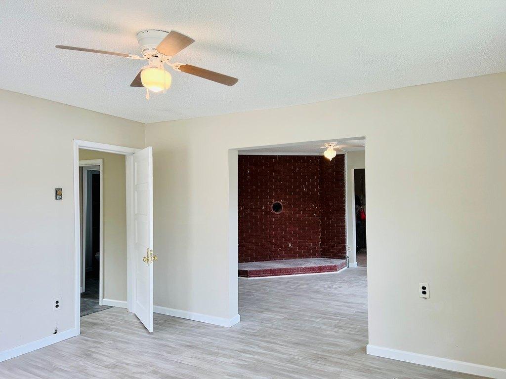 E Savannah St, Calhoun Falls, SC 29628