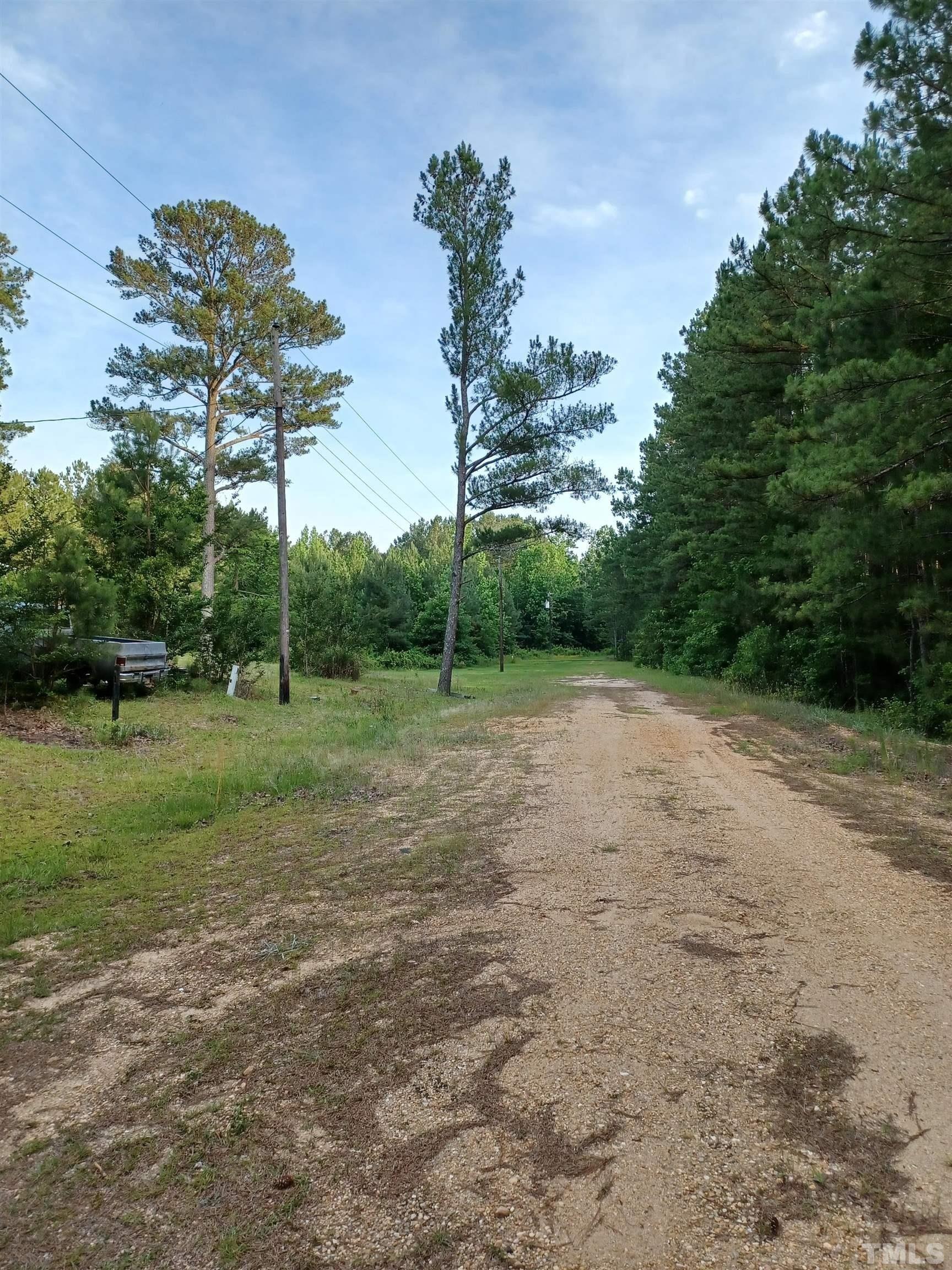 Creek Bend Dr, Vass, NC 28394