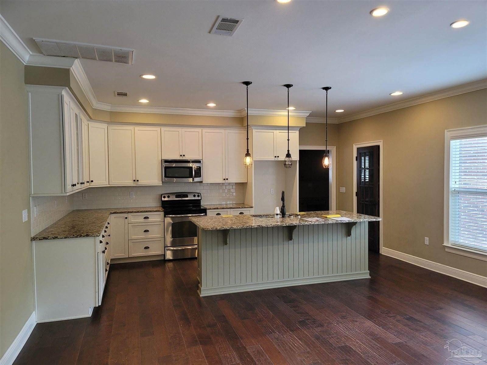 Mill Creek Dr, Baker, FL 32531