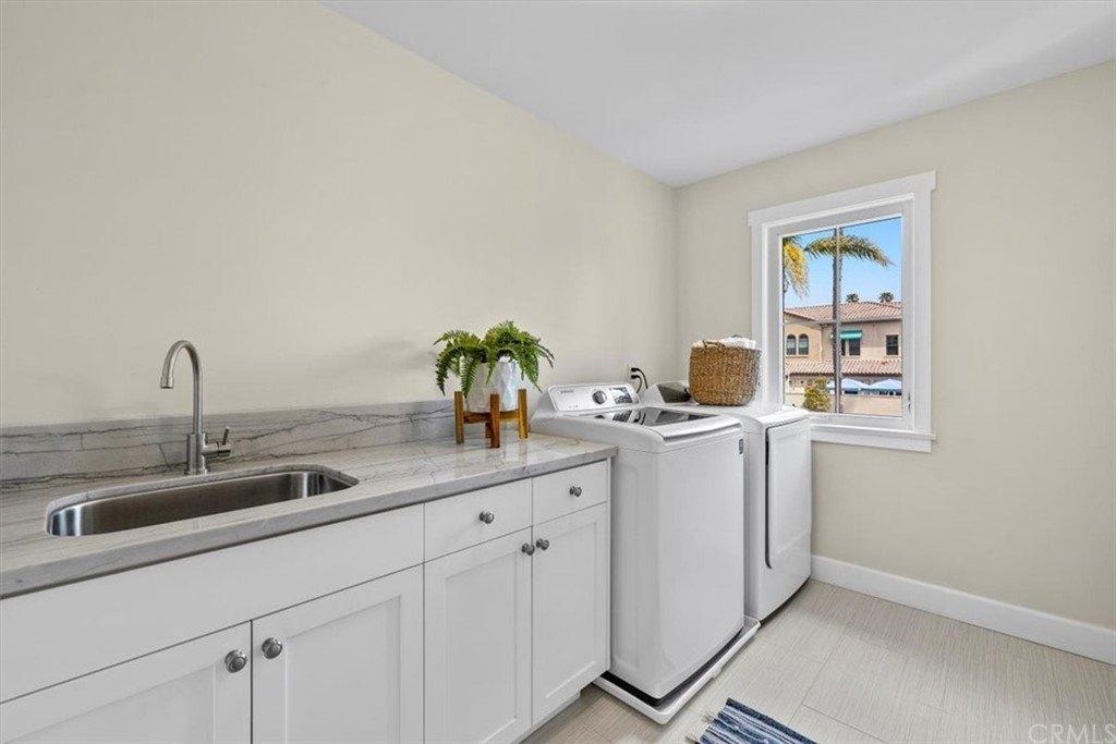 Avenue A, Redondo Beach, CA 90277