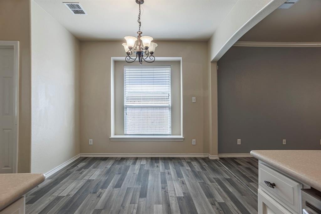 Grant St, Burleson, TX 76028