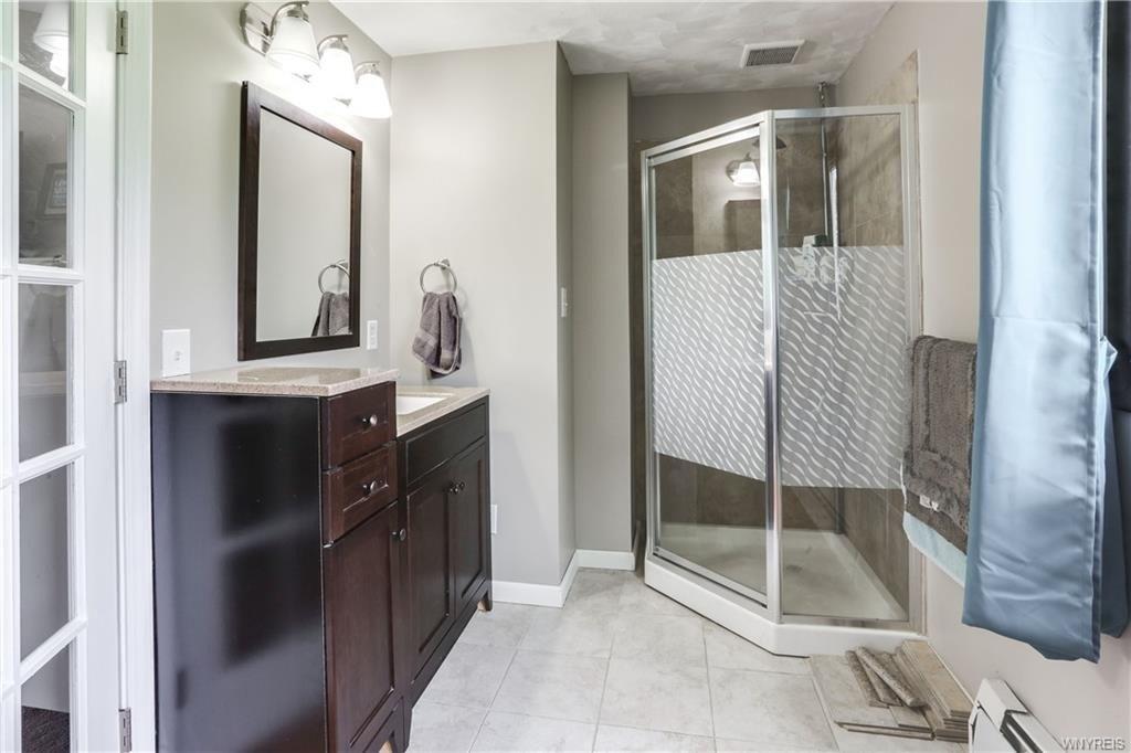 Schoelles Rd, Buffalo, NY 14228