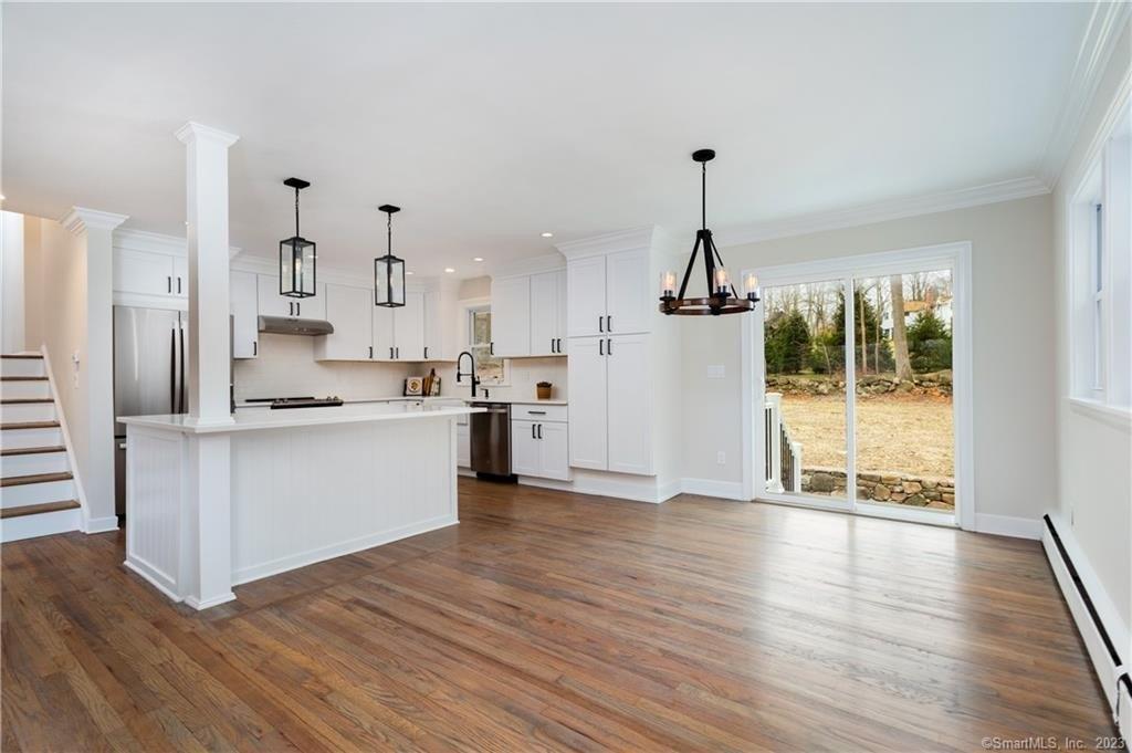 Wardwell Dr, New Canaan, CT 06840