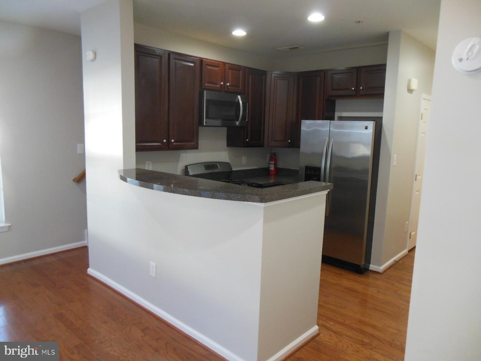 Fox Ct, Delran, NJ 08075