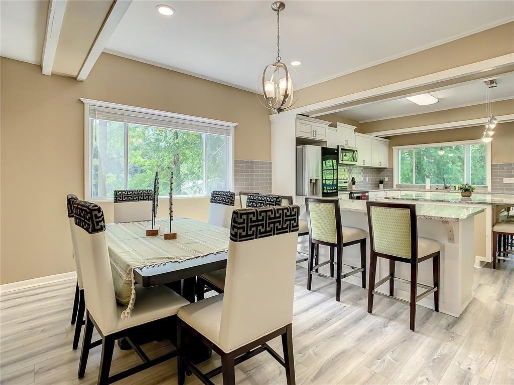 Lake Commiston Dr, Lutz, FL 33549