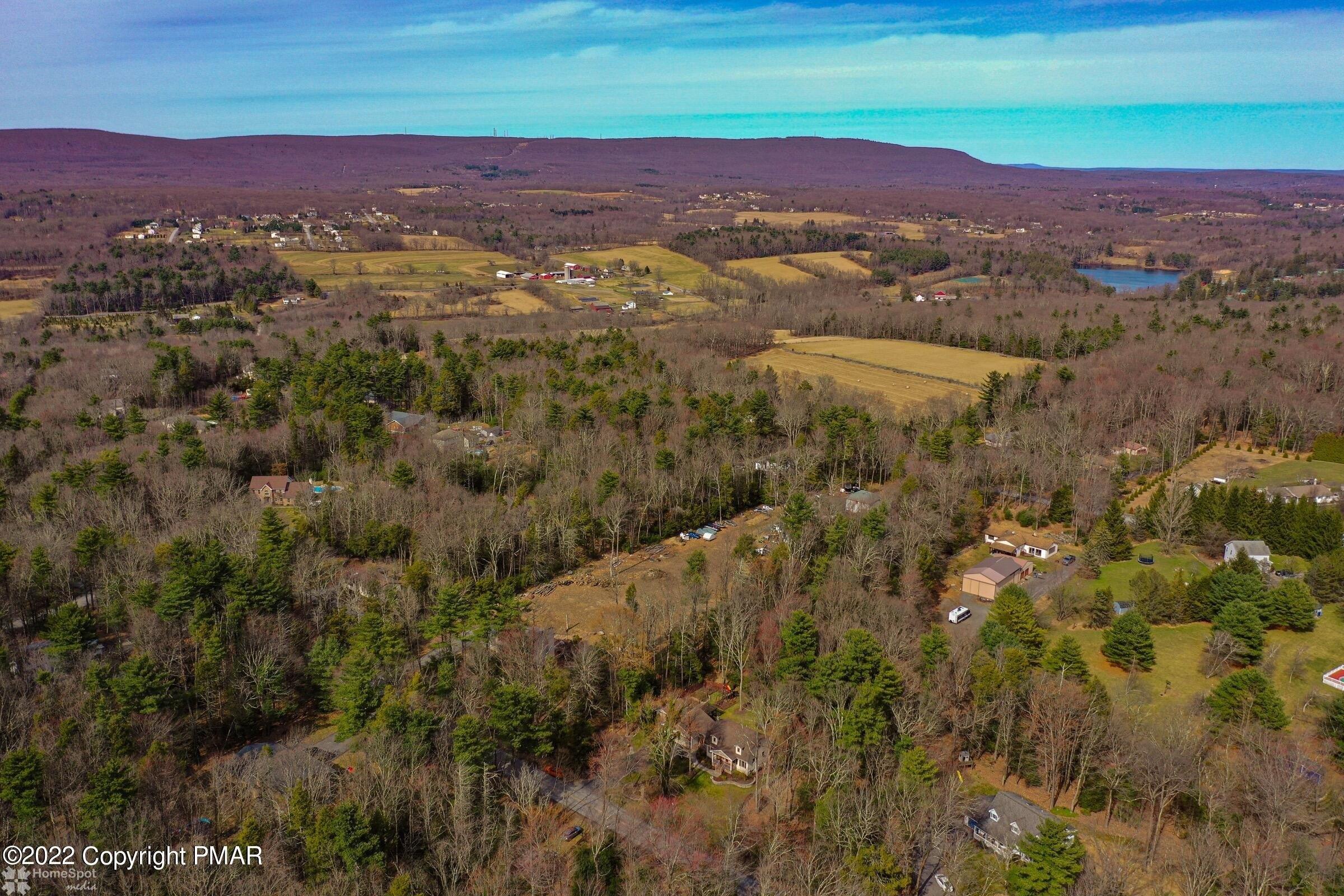Rising Hill Dr, Saylorsburg, PA 18353