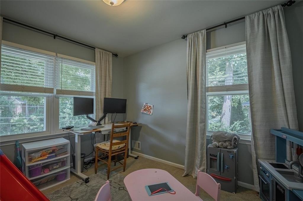 Hickory Ridge Rd Sw, Lilburn, GA 30047