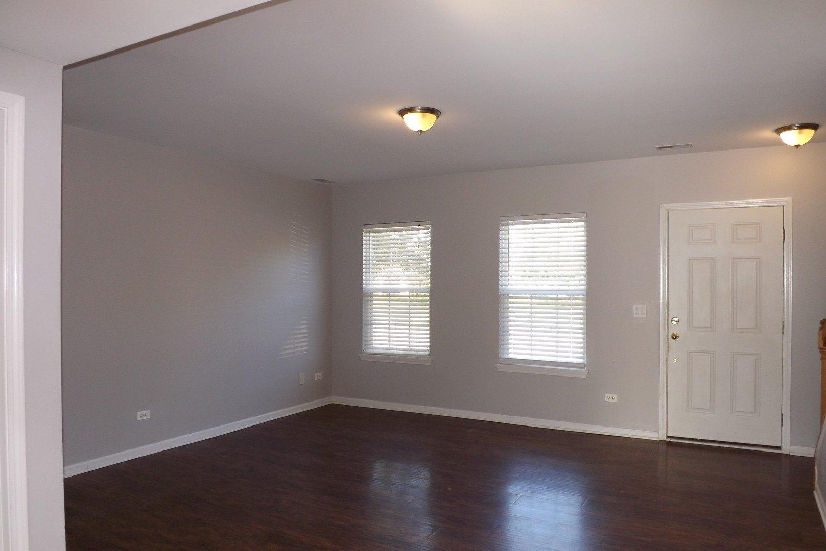 N Village Dr, Round Lake Beach, IL 60073