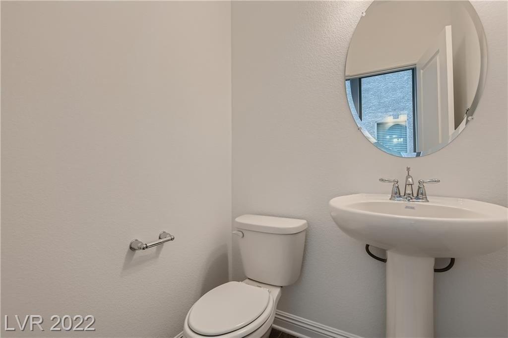 Sunland Hills Ave, Las Vegas, NV 89113