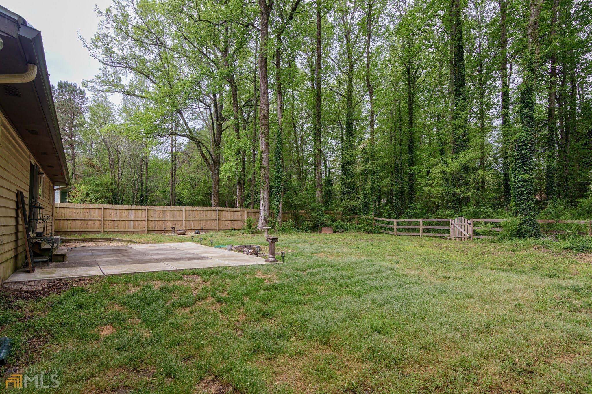 Mountain Hollow Dr, Marietta, GA 30062
