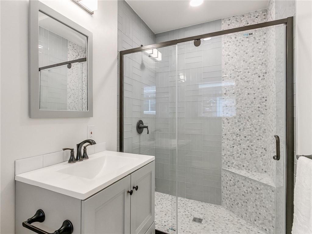 N Harvey Pkwy, Oklahoma City, OK 73118