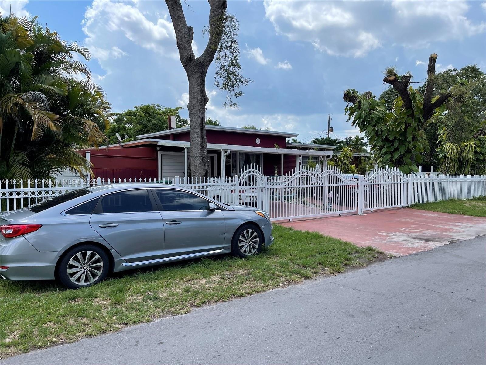 Nw 3rd Ave, Miami, FL 33168
