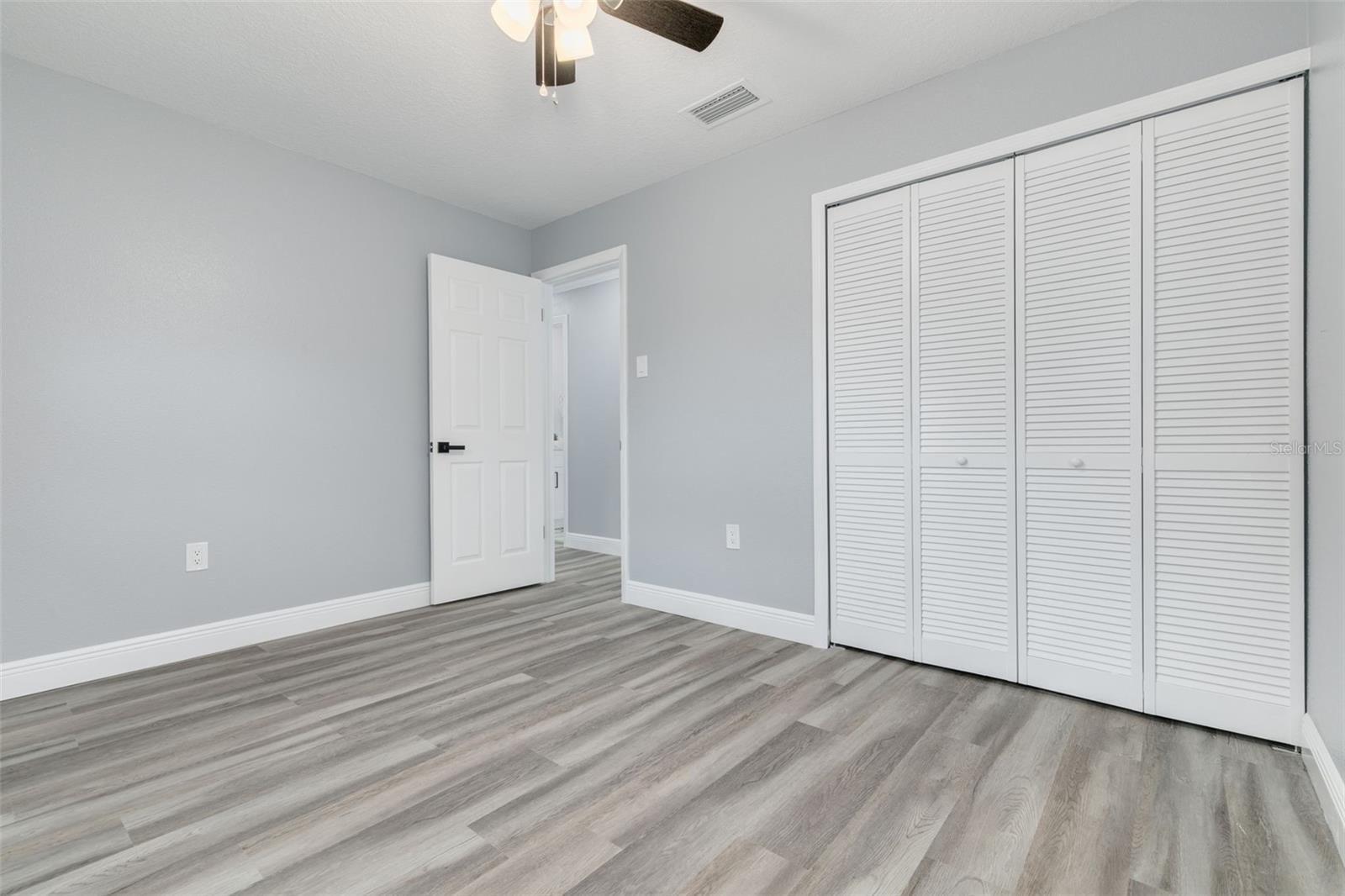19th Pl Sw, Largo, FL 33774