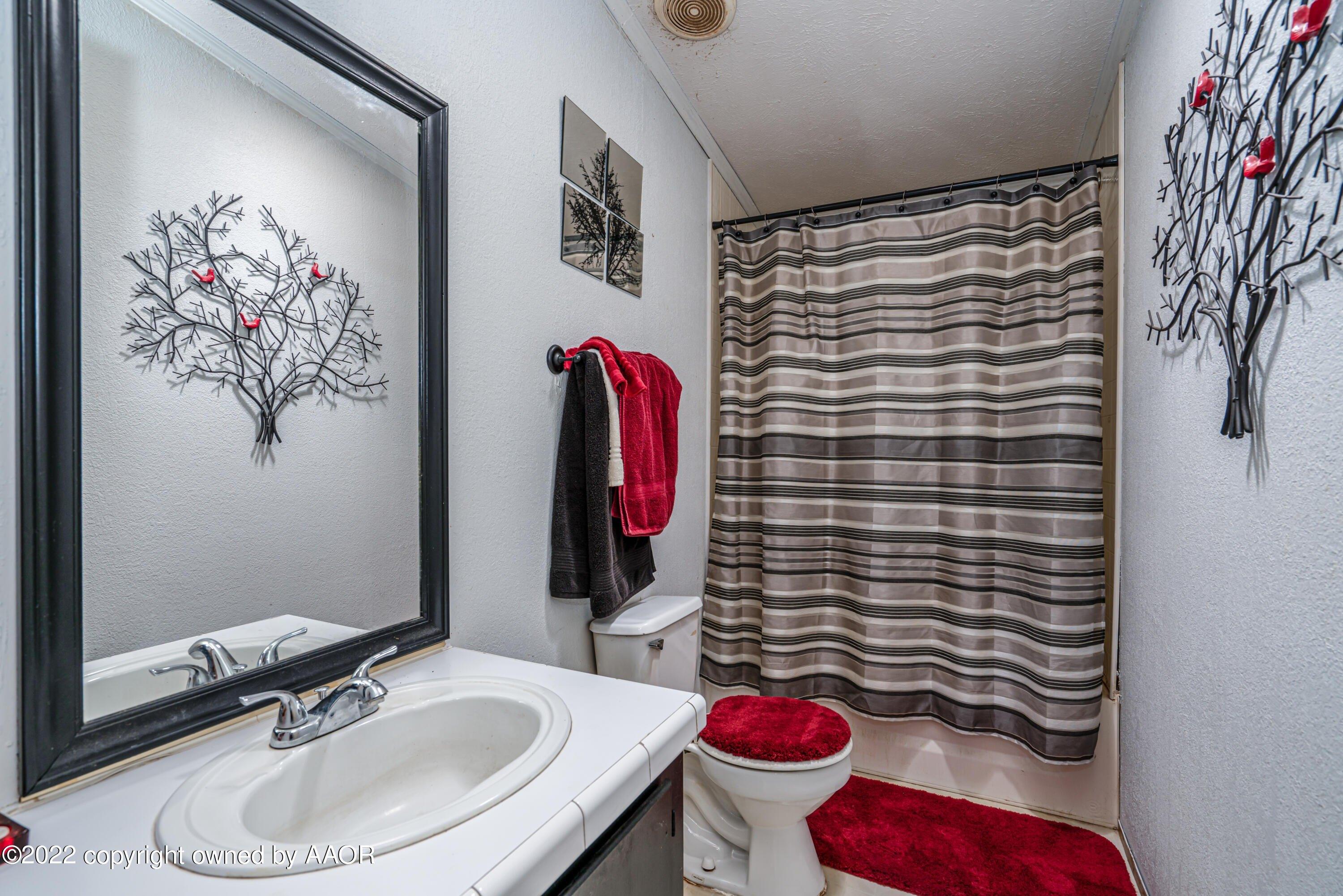 Krabbe St, Canyon, TX 79015