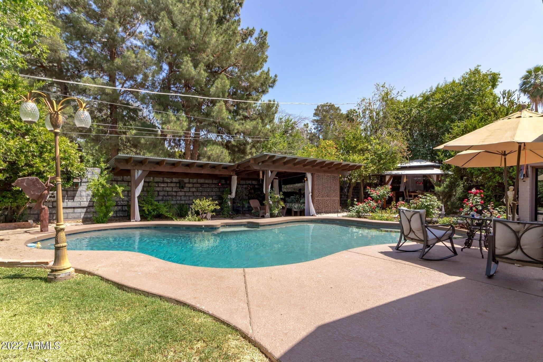N 27th St, Phoenix, AZ 85016