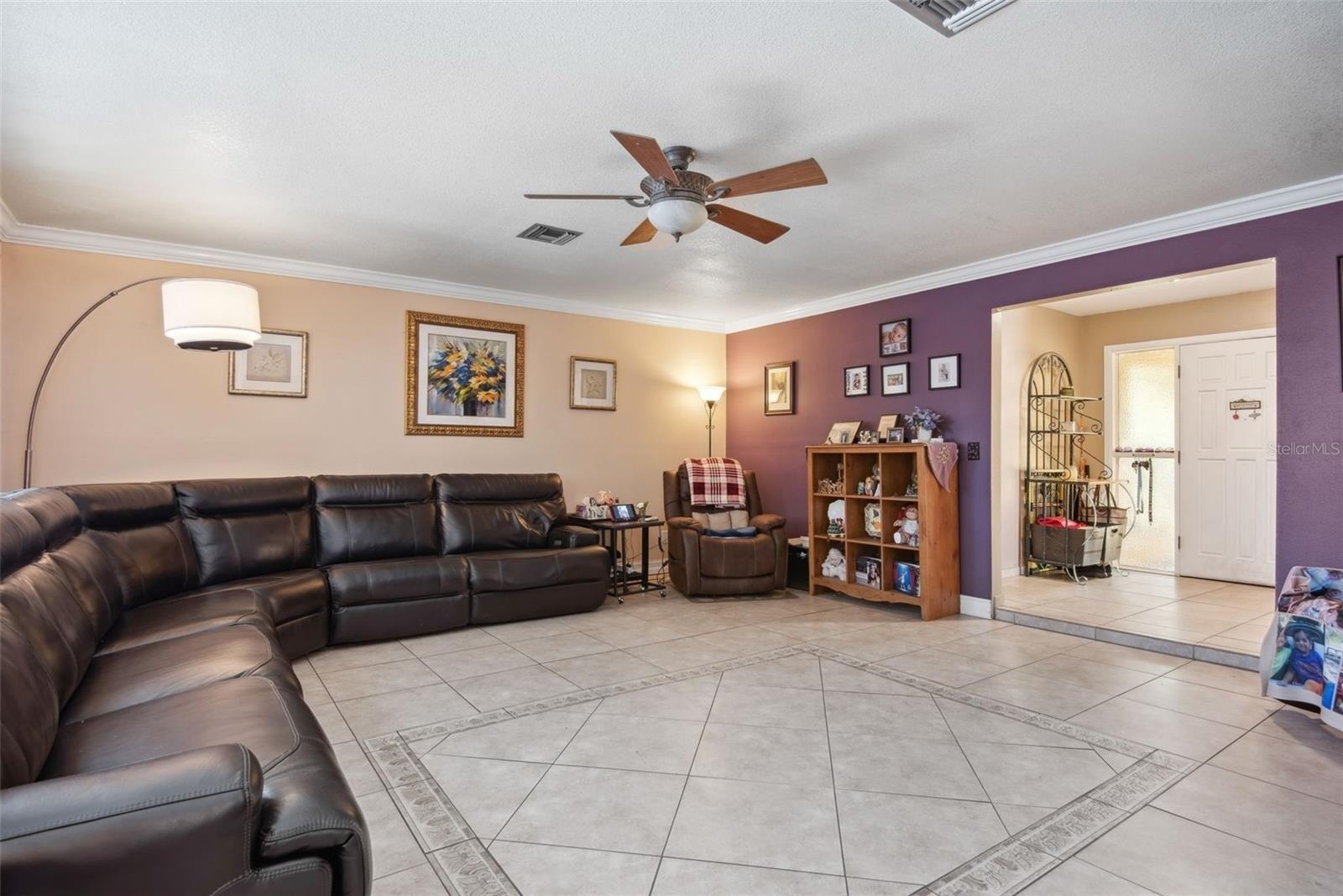 Peppertree Ln, Port Richey, FL 34668