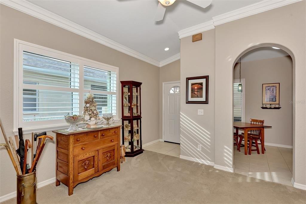 Fountain View Cir, Venice, FL 34292
