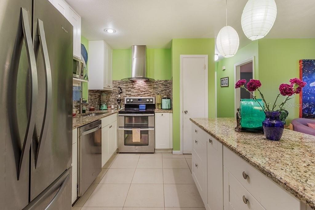 E Park Cir, Tampa, FL 33604