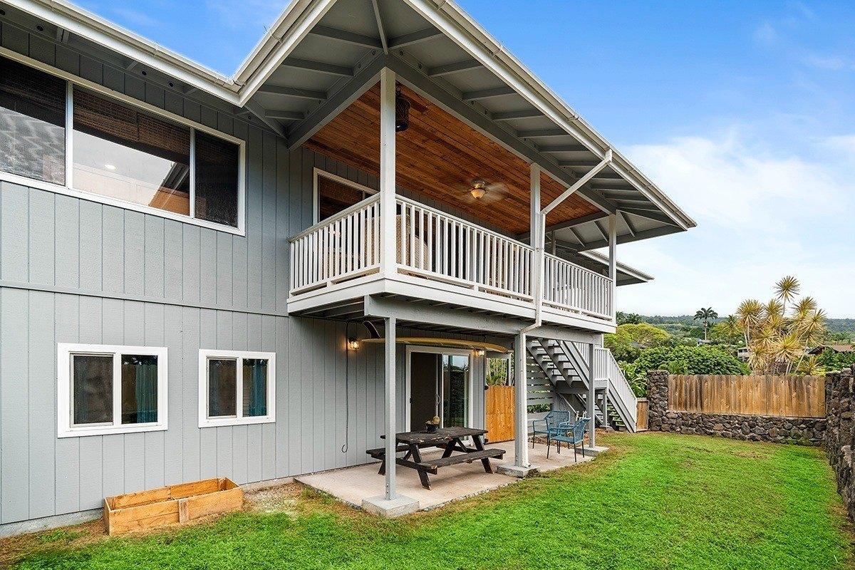 Oleka Pl, Kailua Kona, HI 96740