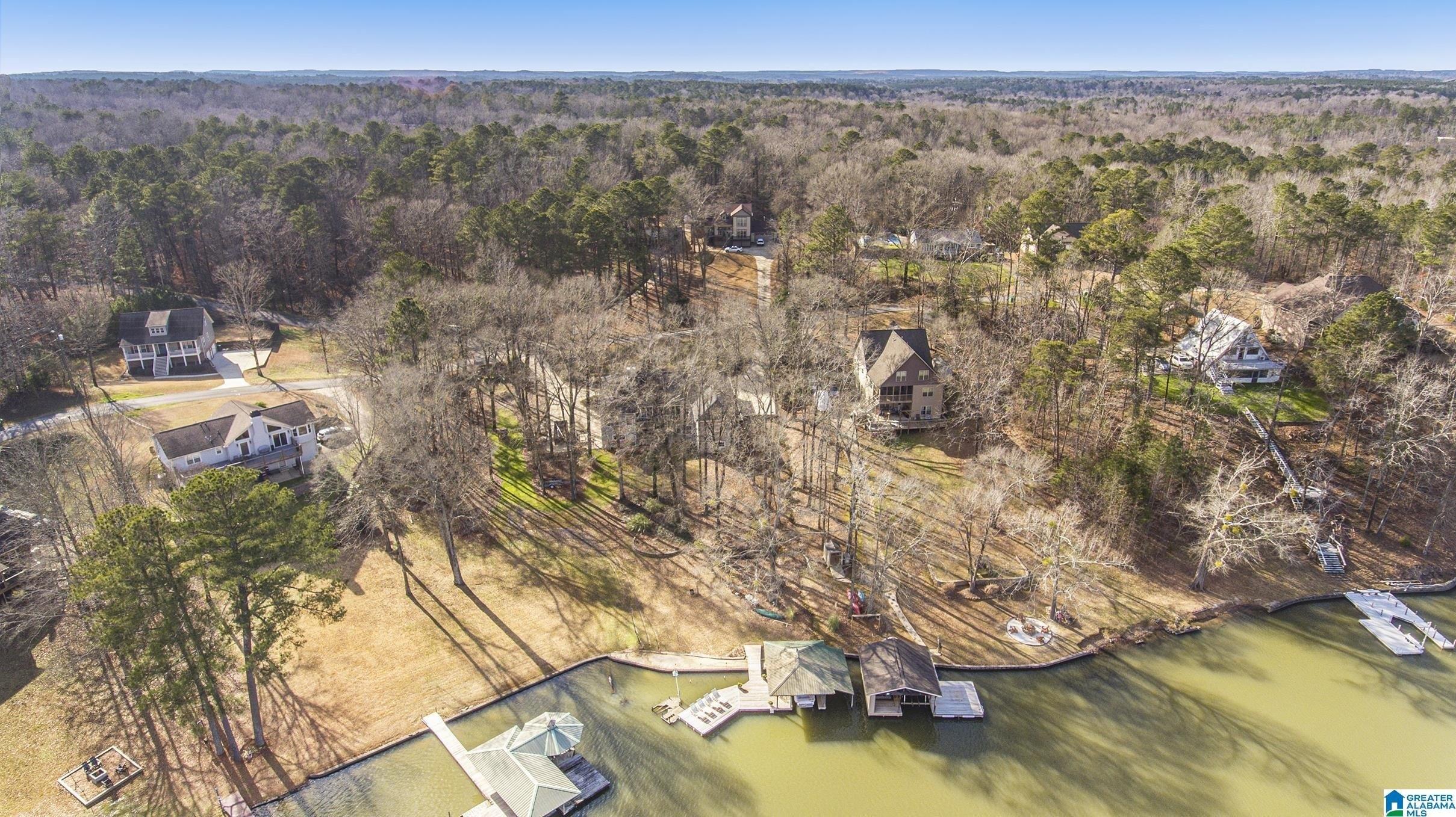 Sharon Dr, Lake View, AL 35111