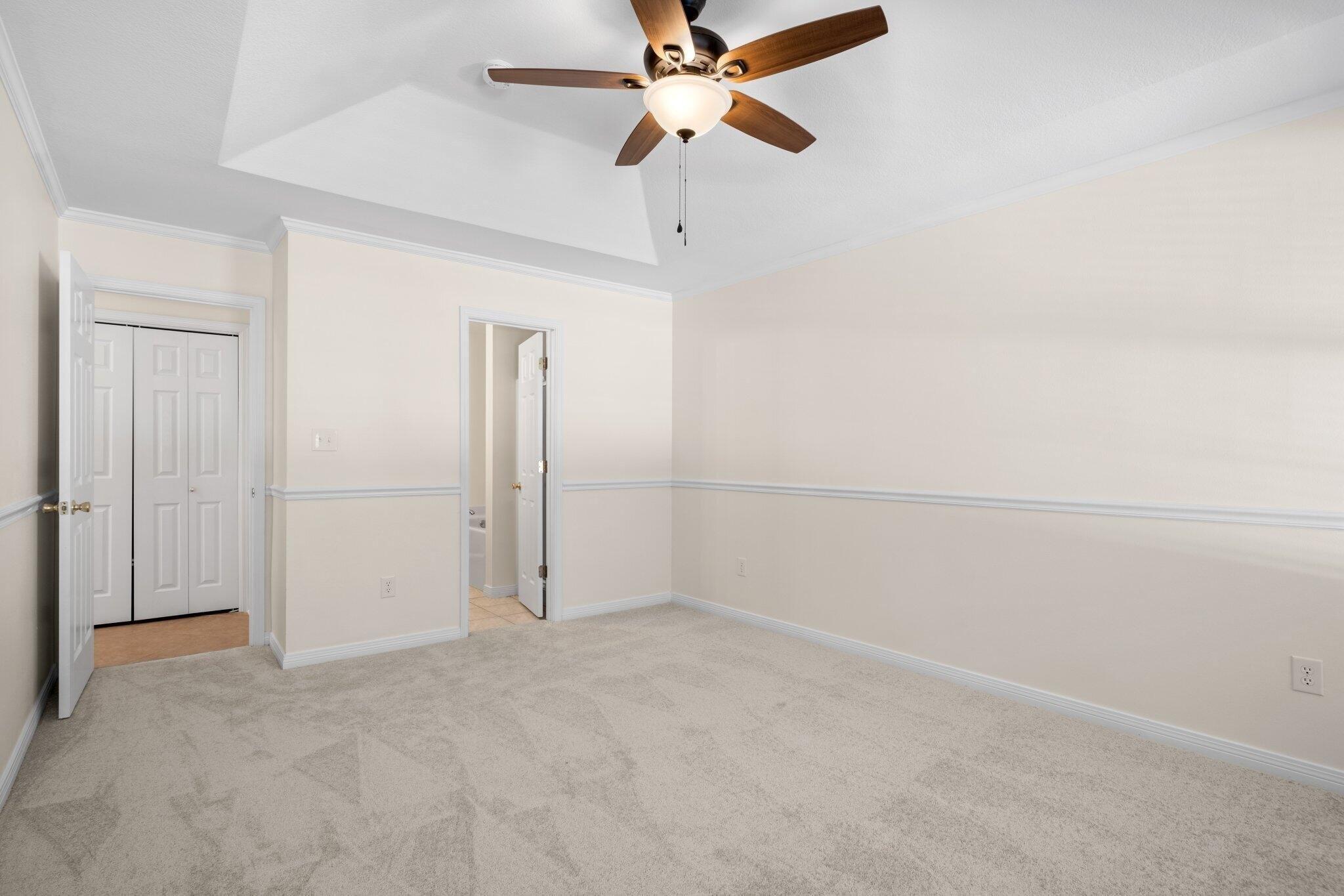 Frankfort St, Navarre, FL 32566