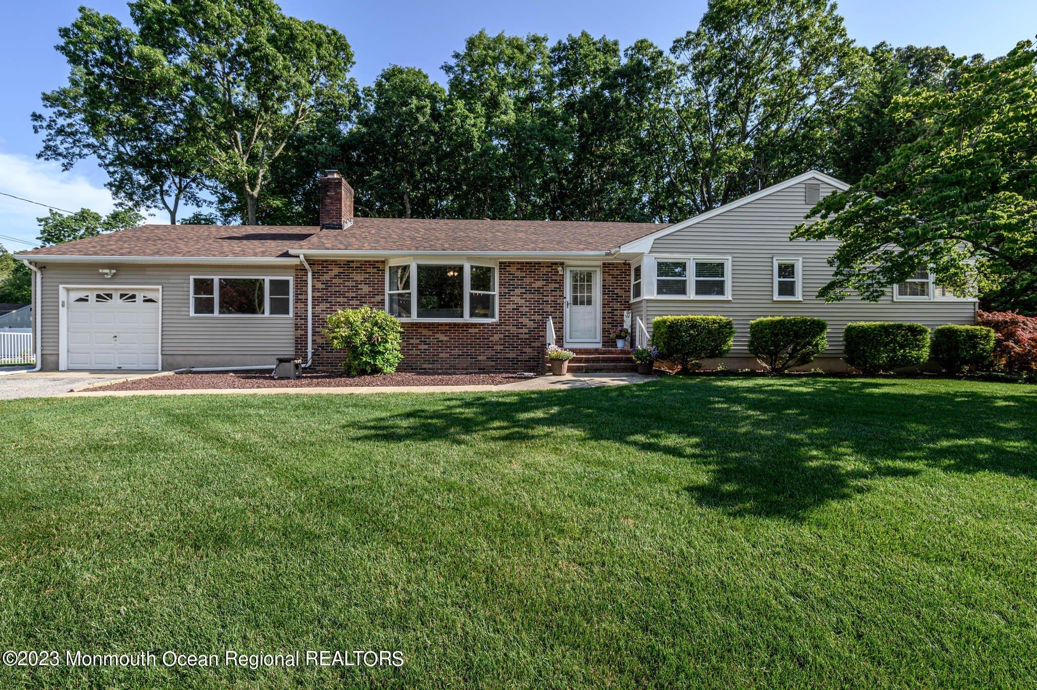 Shady Ln, Toms River, NJ 08753