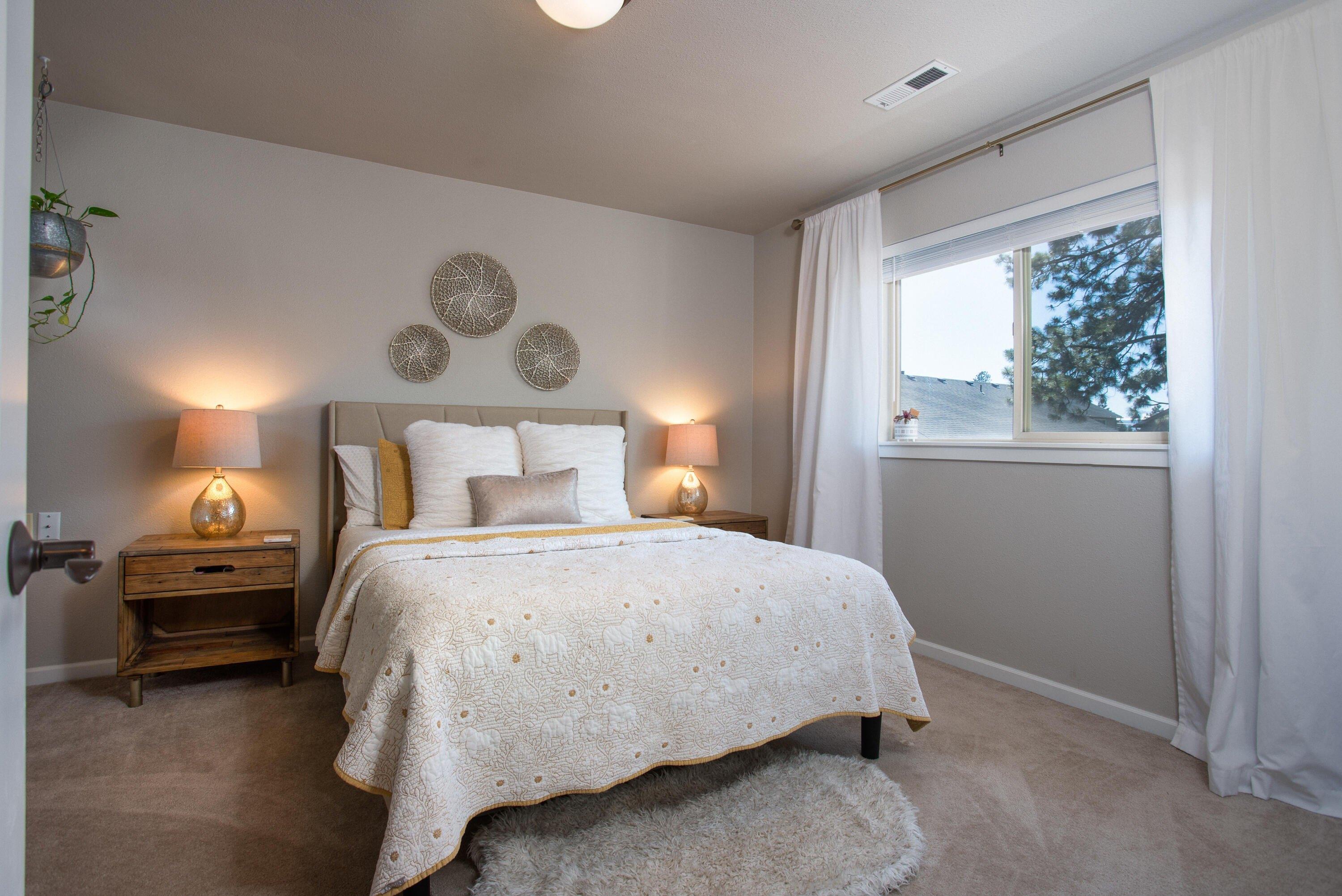 Rocca Way, Bend, OR 97702