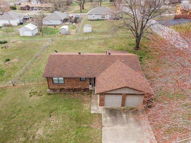W 5th St, Grove, OK 74344