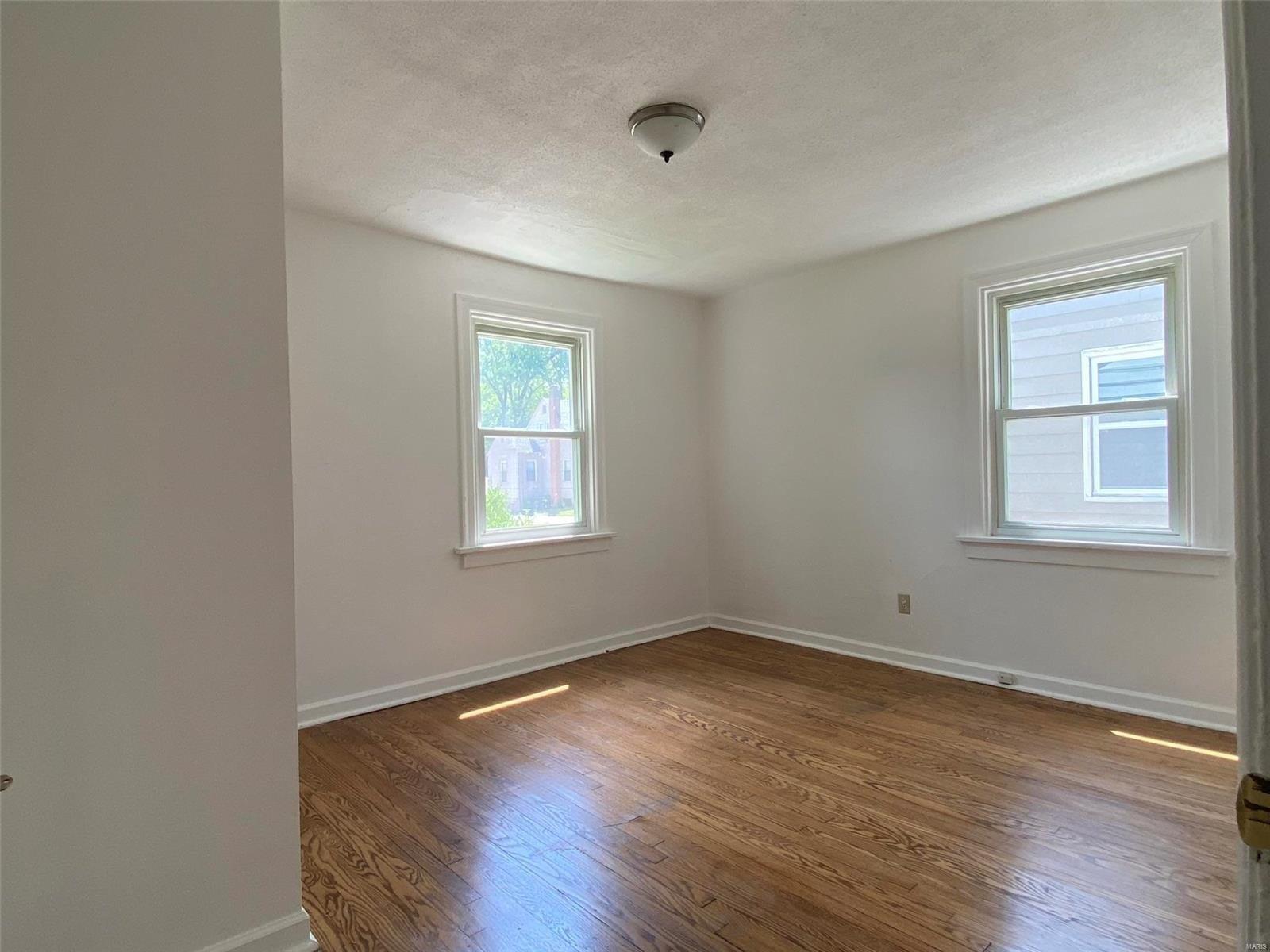 Northdale Ave, Saint Louis, MO 63138