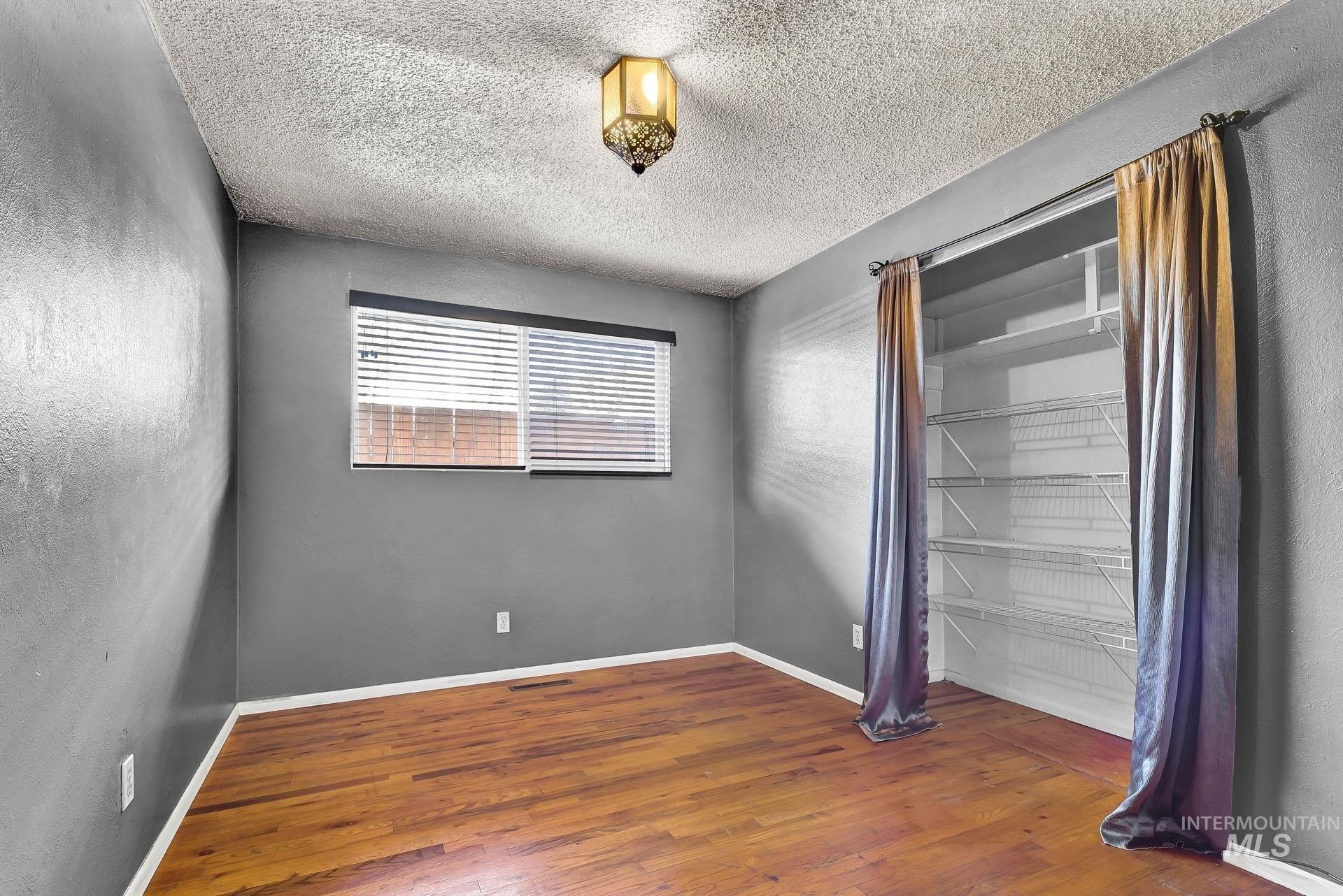N Jackie Ln, Boise, ID 83704