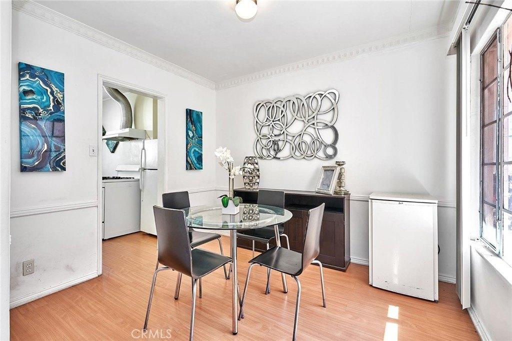 S Norton Ave, Los Angeles, CA 90019