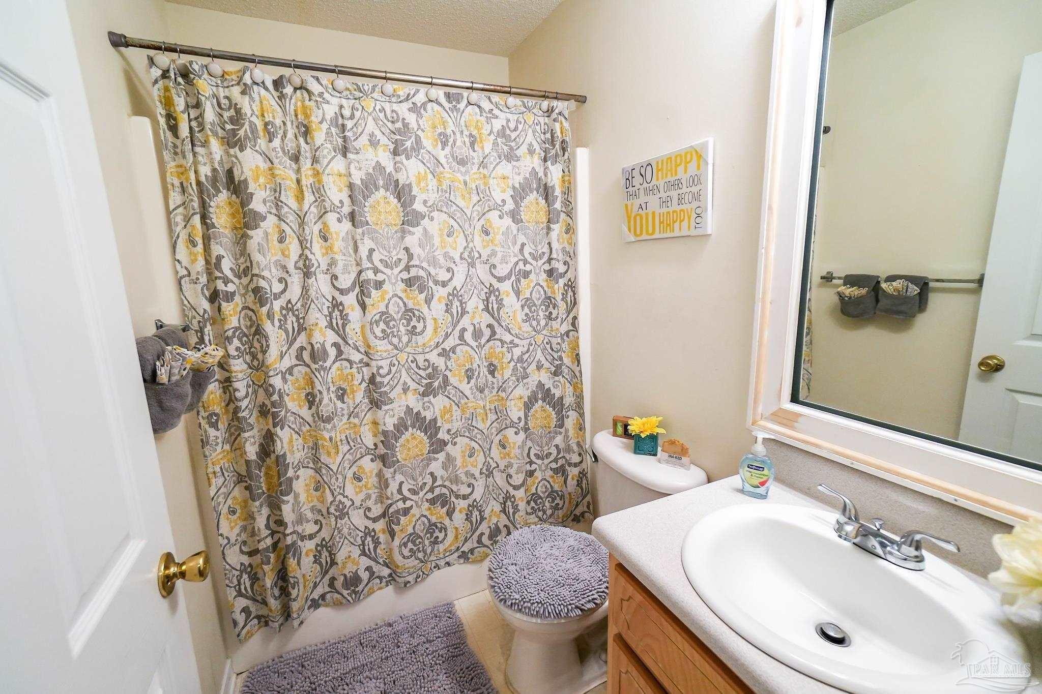 Persimmon Ln, Milton, FL 32570