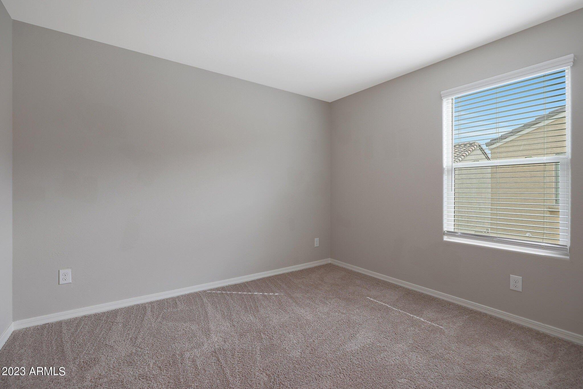 W Albeniz Pl, Phoenix, AZ 85043