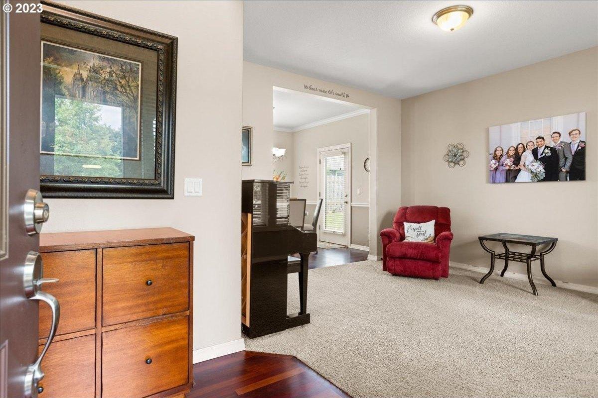 Mayfly Ct, Oregon City, OR 97045