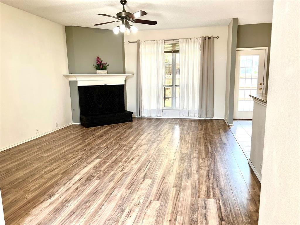 Parkmount Dr, Fort Worth, TX 76137