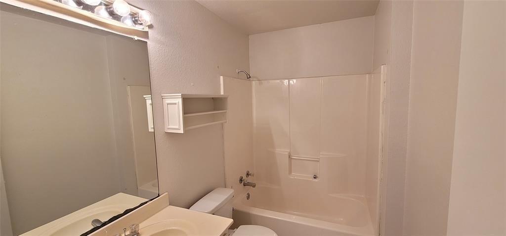 Matador Dr, Little Elm, TX 75068